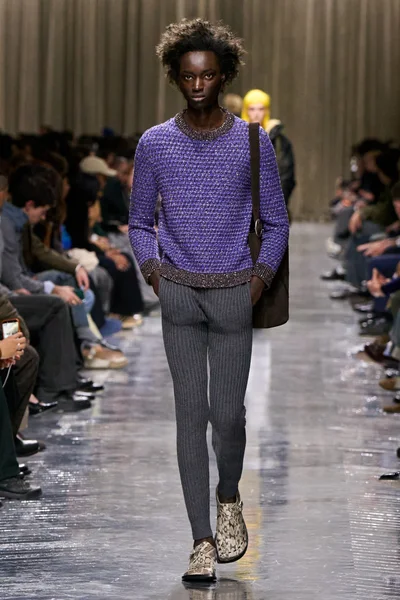 Look 62